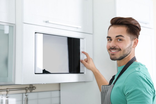 Who Invented the Microwave Oven?